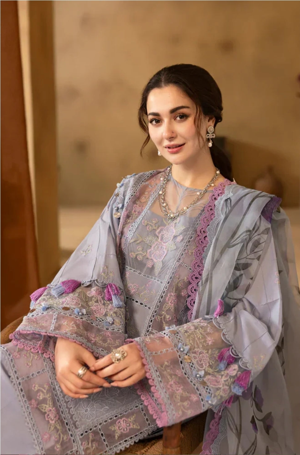 SAIRA RIZWAN LAWN SUIT