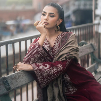 SUMMER COLLECTION 🌻_*
*ALHAMDULILAH*
*IZEL* 3pc Summer Casual Collection