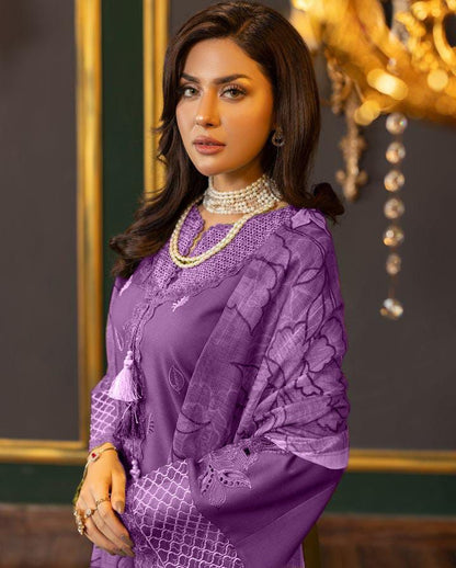 *NEW ARRIVAL'S SUMMER COLLECTION 2026*✨

*BRAND NAME* SHE EDGE

*FABRIC*
PREMIUM LAWN Air-jet 90/70